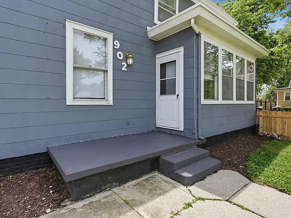 4th image of 902 Lake Ave
