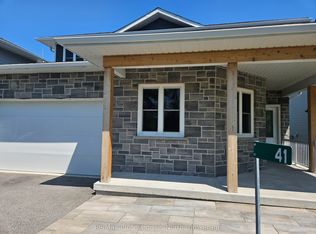 41 Rosy Beach Ct, Ramara, ON L3V8L2
