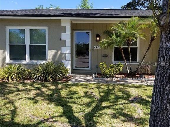2nd image of 4403 Willowrun Ln