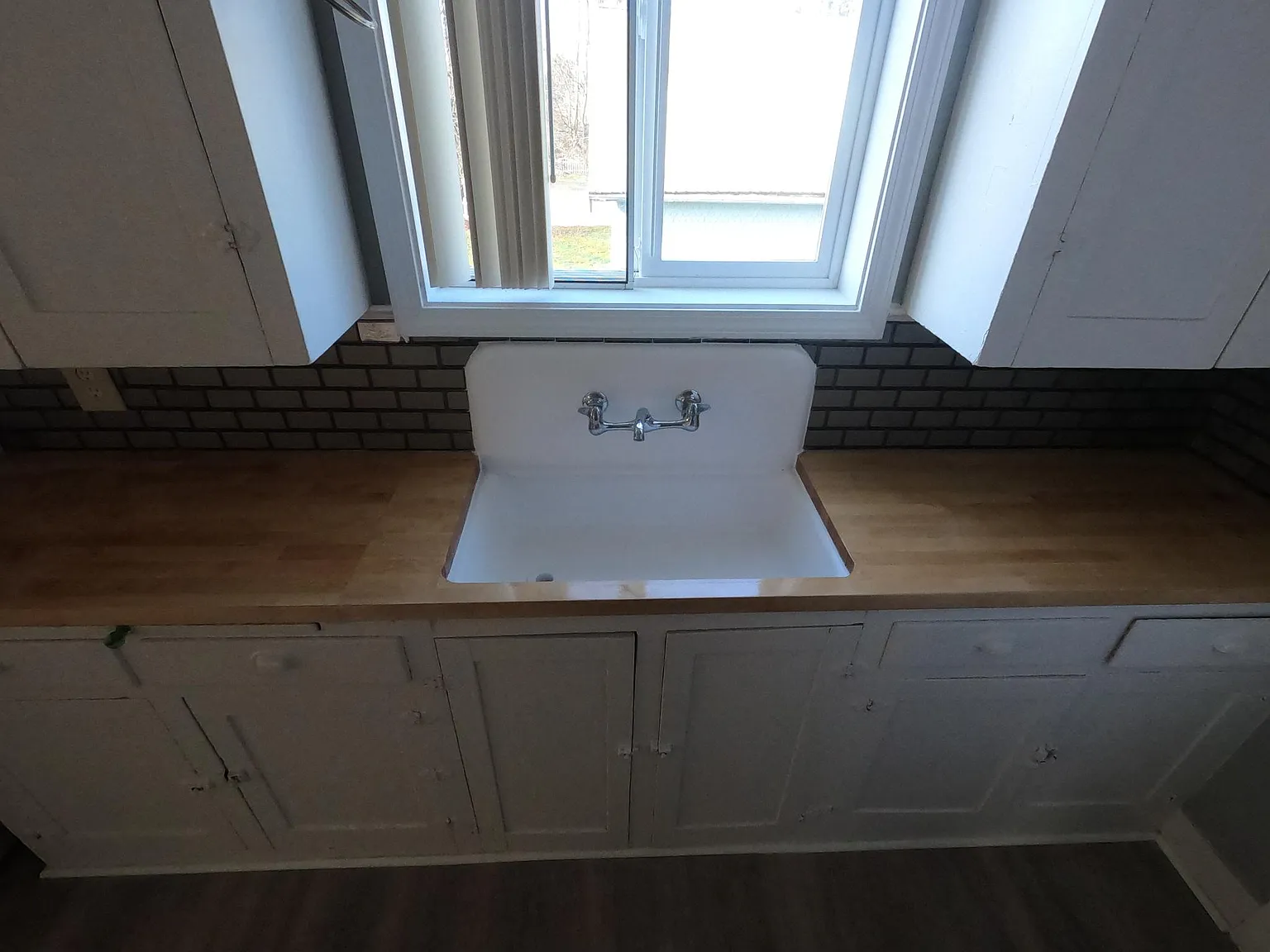 1 bed, $1,000 — Photo 4