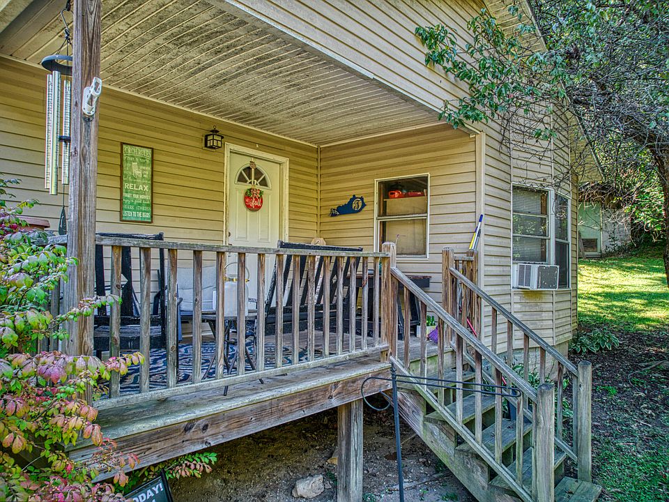 355 Main St, Hazel Green, KY 41332 Zillow