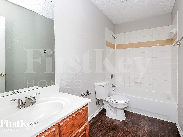 13413 Lost Spurs Rd — Photo 15