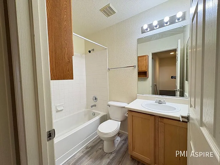 10597 Butte Dr — Photo 7