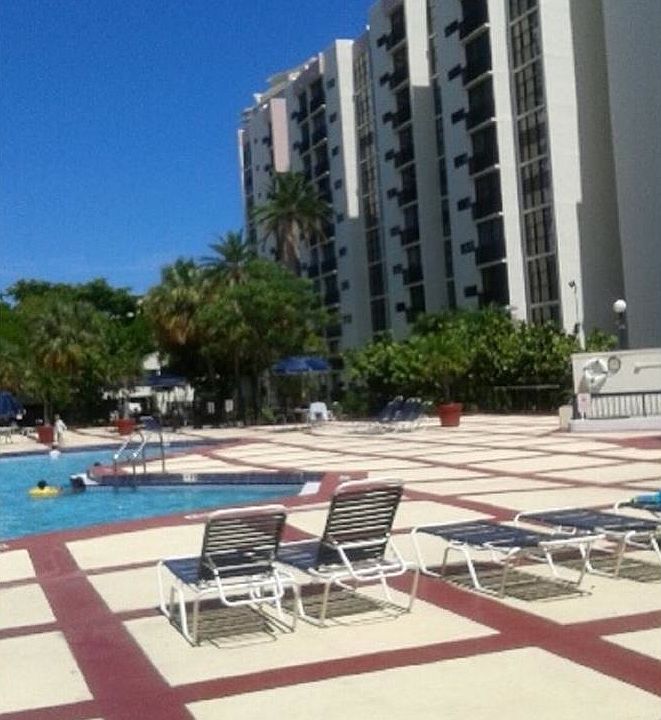 2nd image of 16919 N Bay Rd APT 310