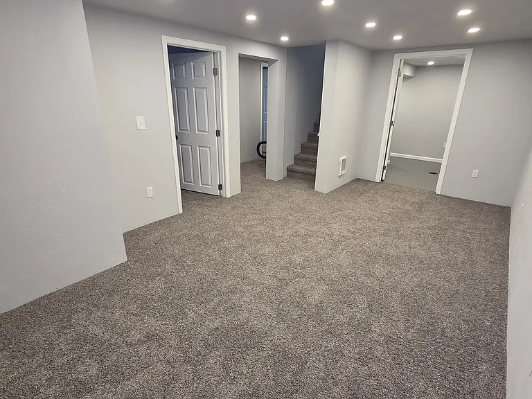1404 N Bowman Rd — Photo 7