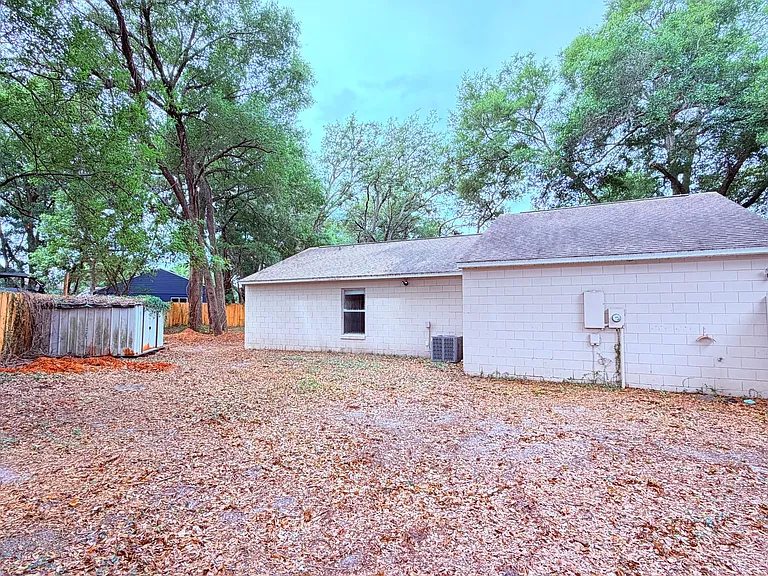 1357 Woodwind Dr — Photo 25
