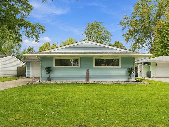 4th image of 3526 Owaissa Way
