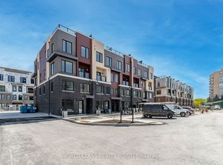 3409 Ridgeway Dr #12, Mississauga, ON L5L 0B9