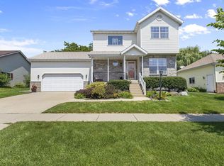 6634 Annestown Dr, Madison, WI 53718