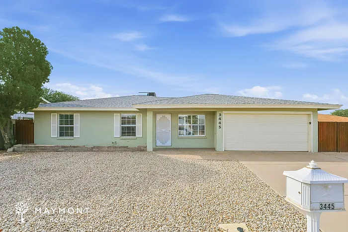 3 bed, 2.0 bath, 1328 sqft, $2,145 — Photo 1