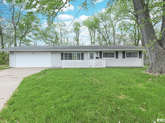 2nd image of 3200 9th Street Ct