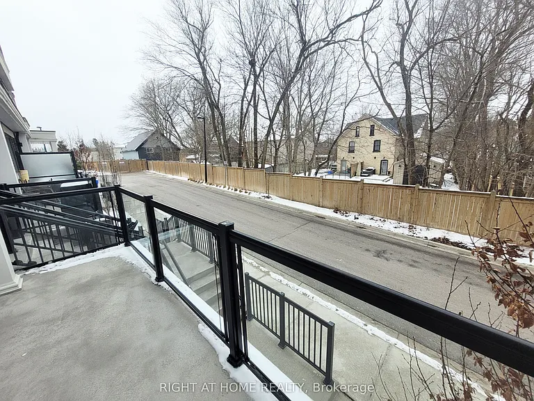 300 Alex Gardner Cir #47 — Photo 6