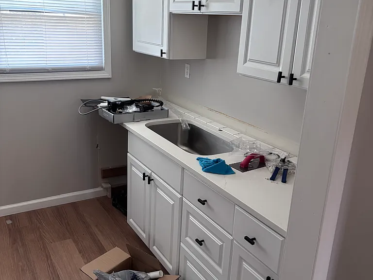 507 NW Hawthorne St — Photo 2
