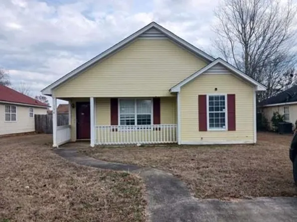 138 Kensington Cir, Warner Robins, GA 31093