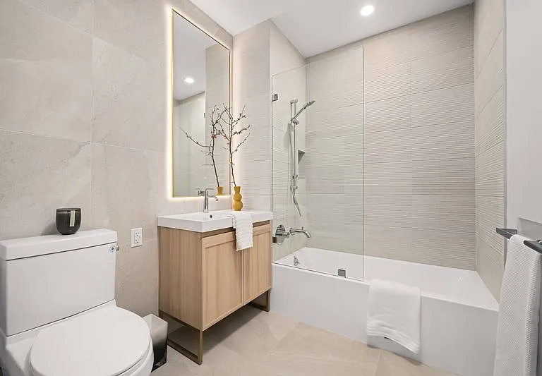 597 Grand St #525 — Photo 9