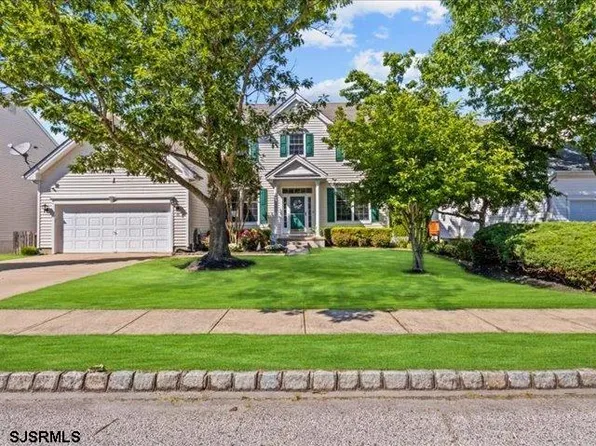 12 Whitford Dr, Burlington, NJ 08016