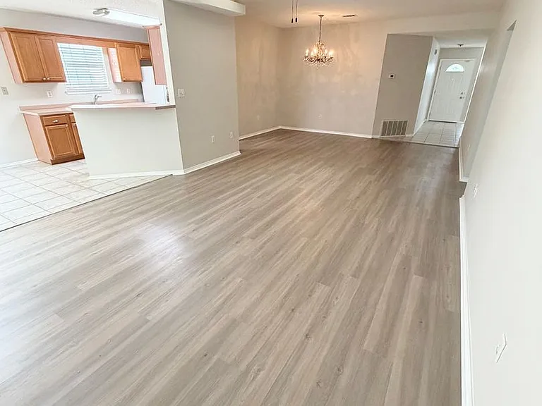 2390 Marina Dr — Photo 12