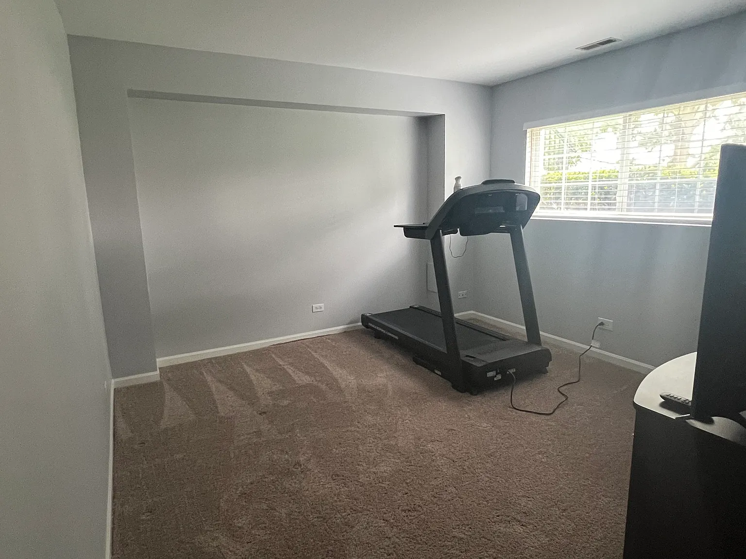 2 bed, 1.5 bath, 1560 sqft, $2,300 — Photo 4