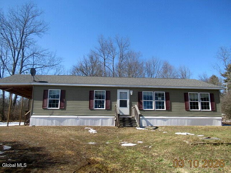 3rd image of 37 Bunker Hill Road