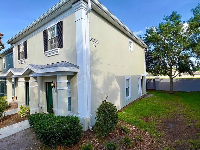 10946 Savannah Wood Dr #147 — Photo 2