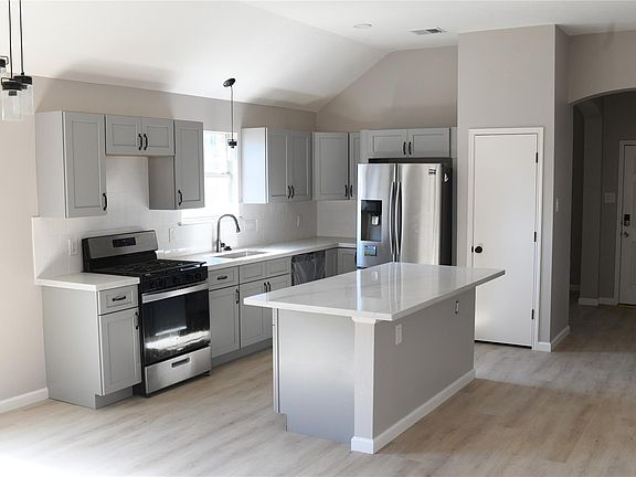 5th image of 5526 Dunbrook Park Ln