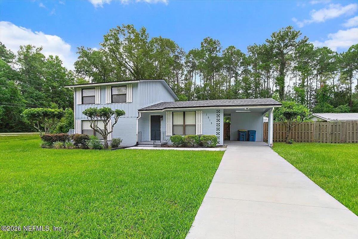4 bed, 2.0 bath, 1440 sqft, $1,850 — Photo 1