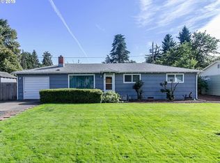 2082 Carmel Ave, Eugene, OR 97401