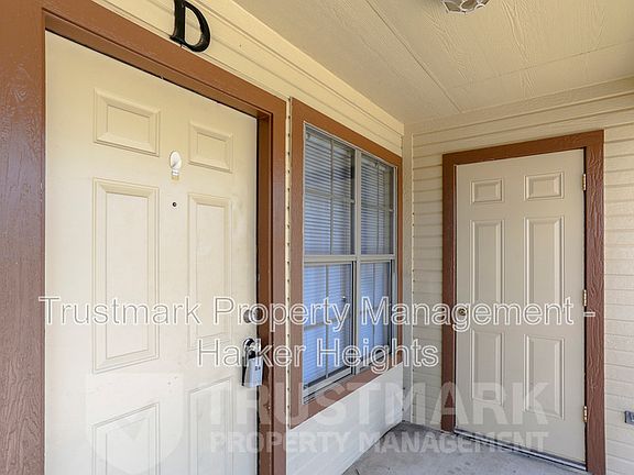 3rd image of 411 Brittney Way APT D