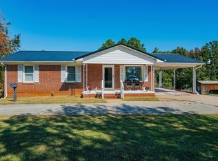 847 Blanch Rd, Blanch, NC 27212