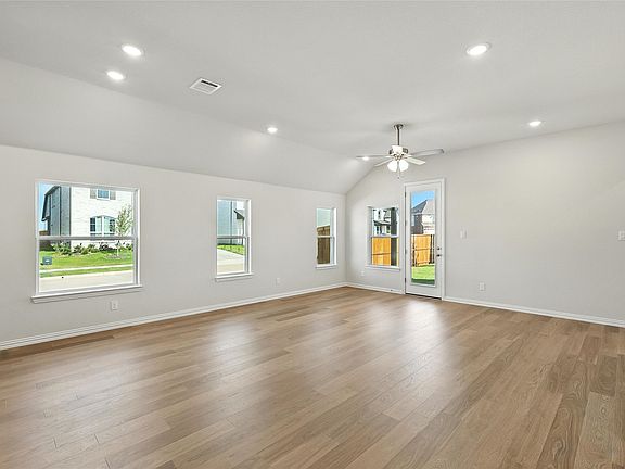 7th image of this home