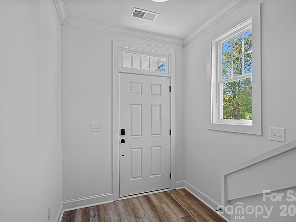 4th image of 4015 Sofley Rd