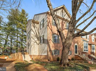 7019 Solomon Seal Ct, Springfield, VA 22152