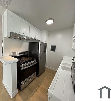 5th image of 12723 Caswell Ave #9