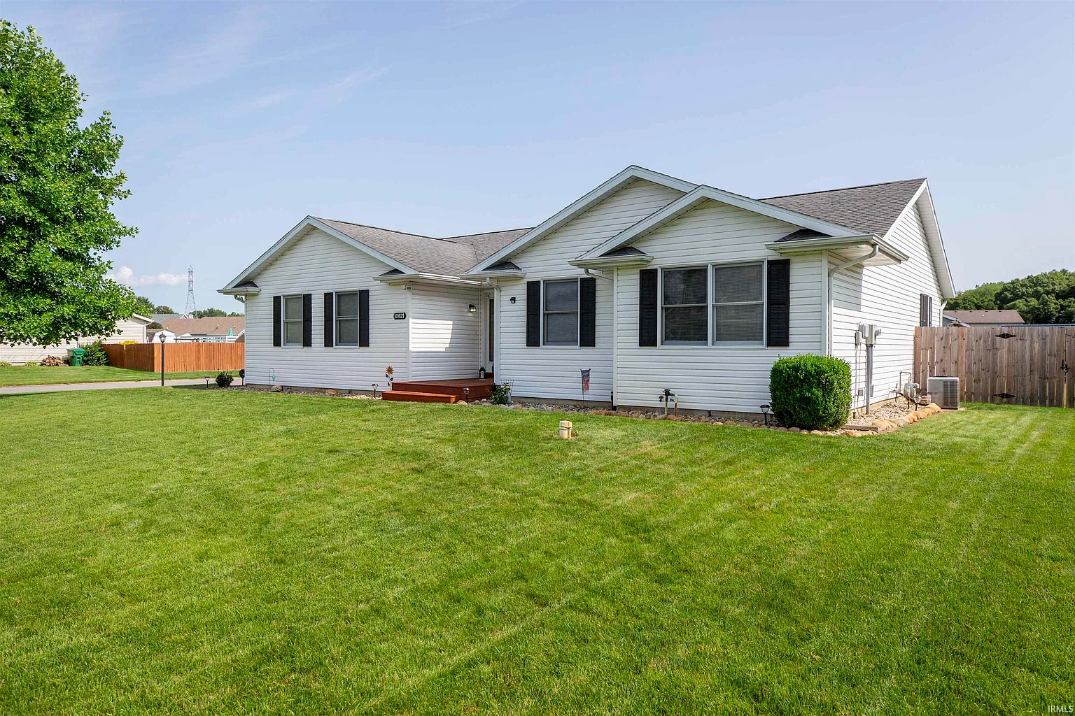 10621 Washtenaw Dr photo 1