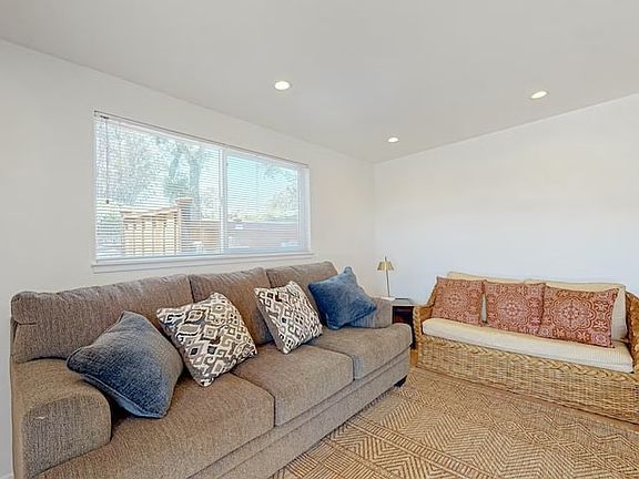 2nd image of 21175 Peary Ave