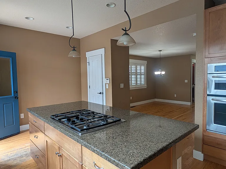 1166 S Sherman St — Photo 4