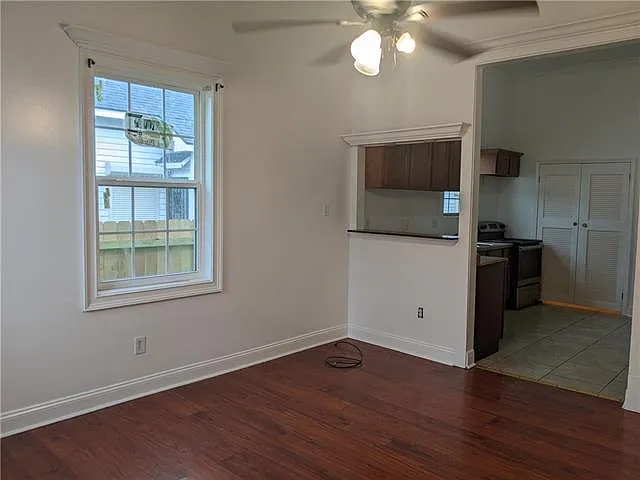 1603 Marigny St — Photo 3