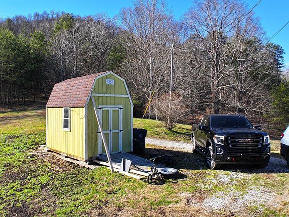 5th image of 11901 Red Lick Rd