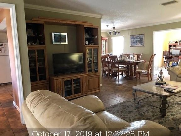5th image of 3809 18th Ave W