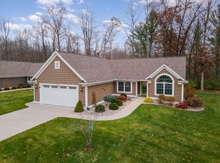 4120 Pebble Creek Dr, Midland, MI