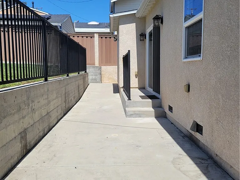 1884 Jaybrook Dr — Photo 56
