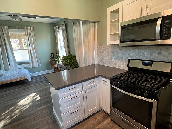 4th image of 4534 Congress Ave #1