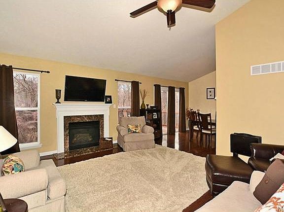 4th image of 7835 Sagebrook Ct