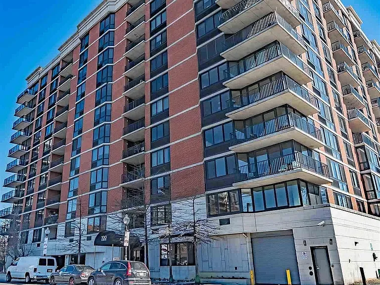 700 Grove St #2V — Photo 13