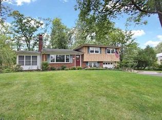 49 Morning Glory Rd, Warren, NJ 07059