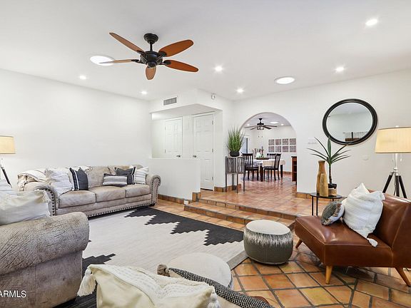 5th image of 3116 E SIERRA Street