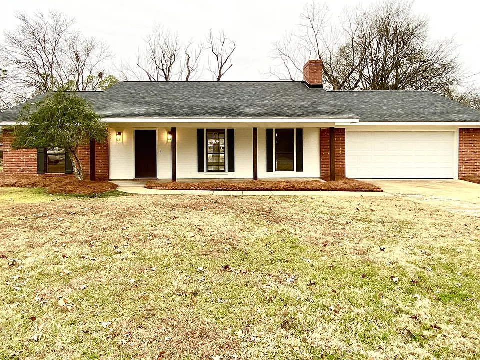 2102 Fillmore Dr