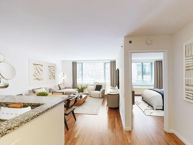 21 Chelsea — Photo 15