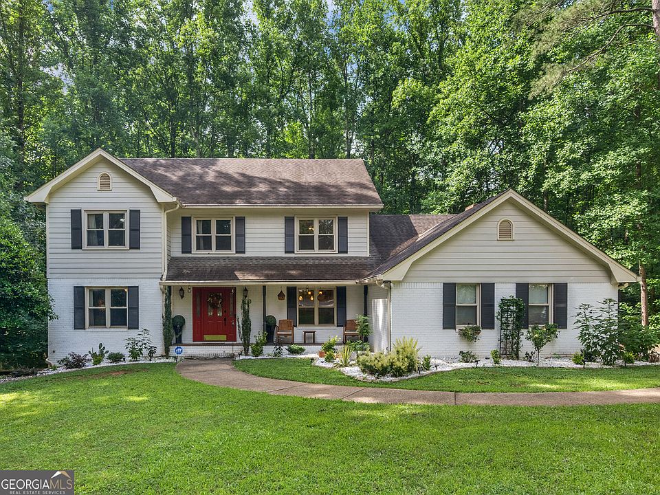 1st image of 1310 Vineyard Dr SE