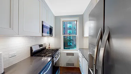 Sold by Hinds Property Group